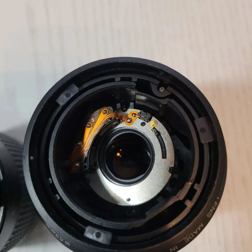CANON 80-200mm f/4.5-5.6 II EF Zoom Lens 52mm Made In Japan *FOR PARTS / REPAIR*